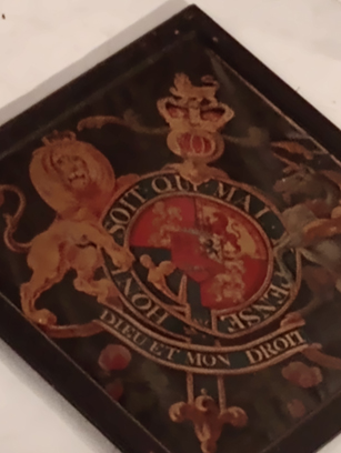 royal-arms
